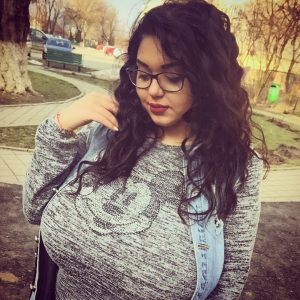 Nadia - rencontre-Teen-Aix-en-Provence