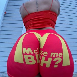 J’ai tout rangé la maison de ma cliente et maintenant… le cul en feu. Ta grosse bite pour me défoncer ? Carmen - rencontre-Teen-Vitry-sur-Seine