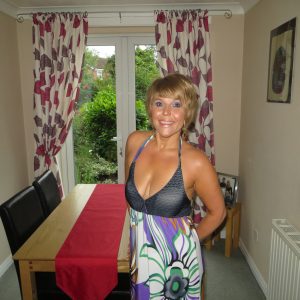 Karine - rencontre-Milf-Versailles